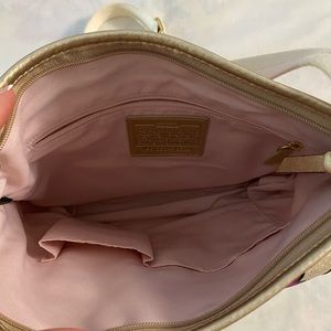 Coach poppy shoulder bag NWT
